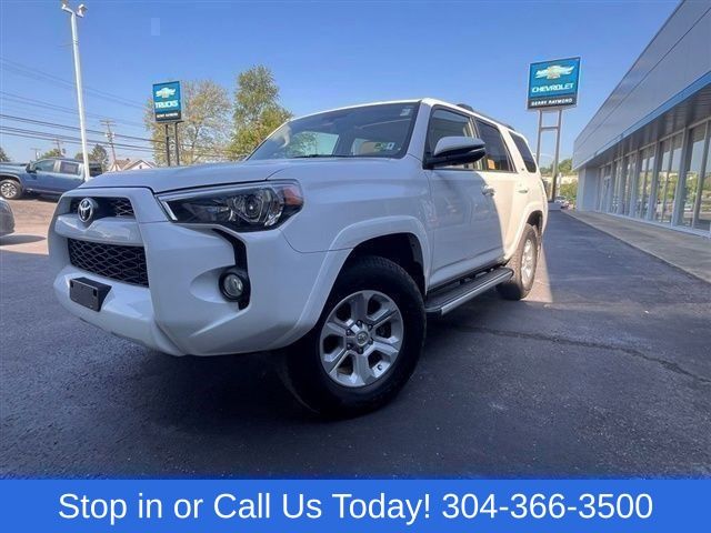 Super White 2019 Toyota 4Runner SR5 Premium 4WD SUV / Crossover Four-Wheel Drive 5-Speed Automatic Overdrive