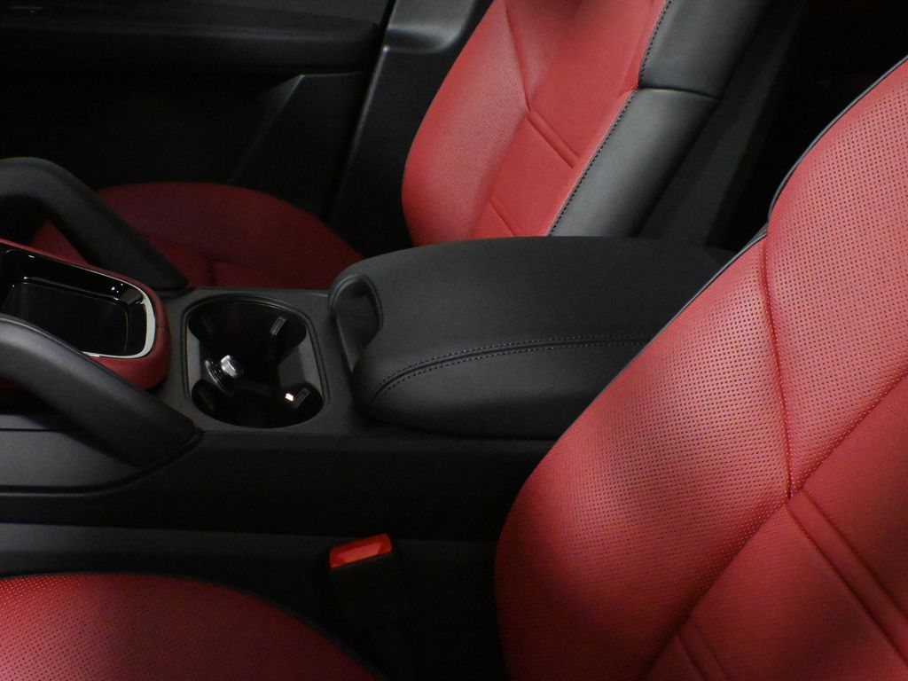 Thumbnail: 2026 Porsche  - 28