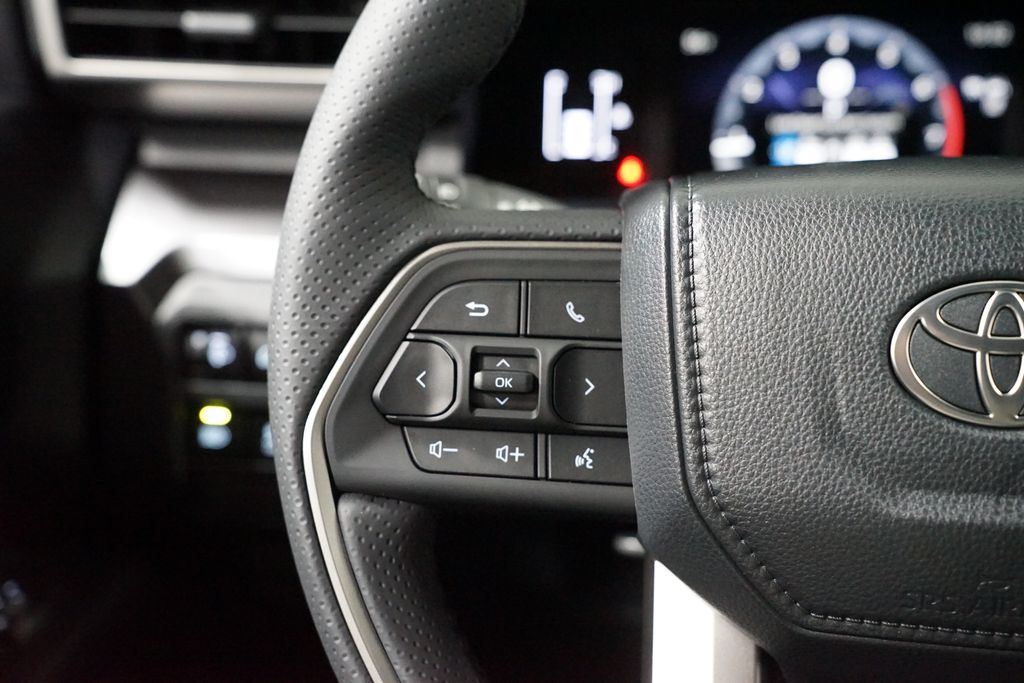 Thumbnail: 2026 Toyota 4Runner - 15