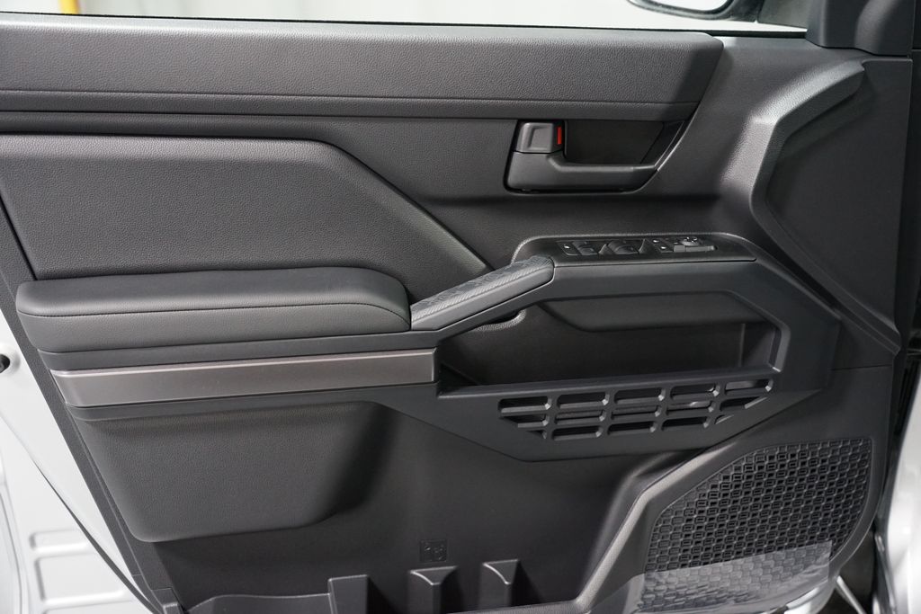 Thumbnail: 2026 Toyota 4Runner - 31