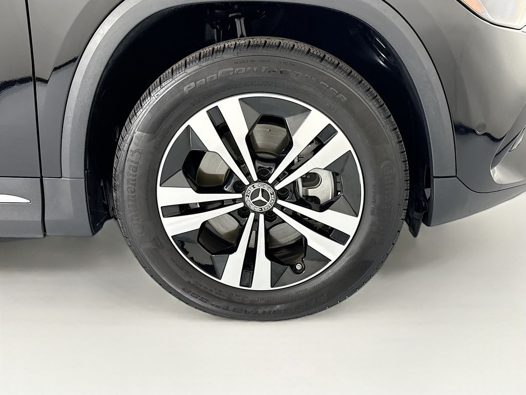 Thumbnail: 2025 Mercedes-Benz GLA - 32