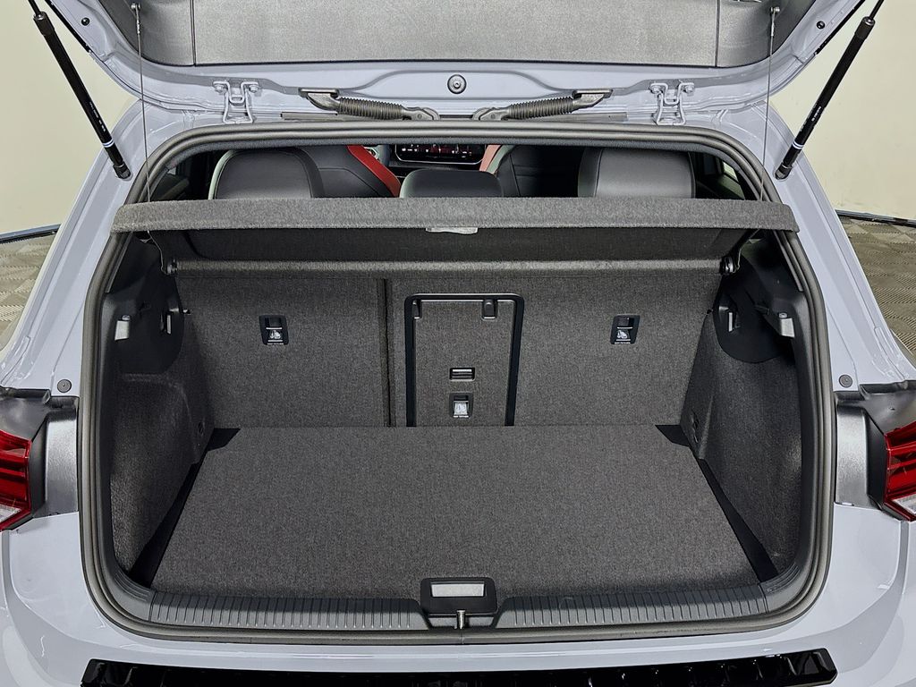 2025 Volkswagen Golf GTI 2.0T SE