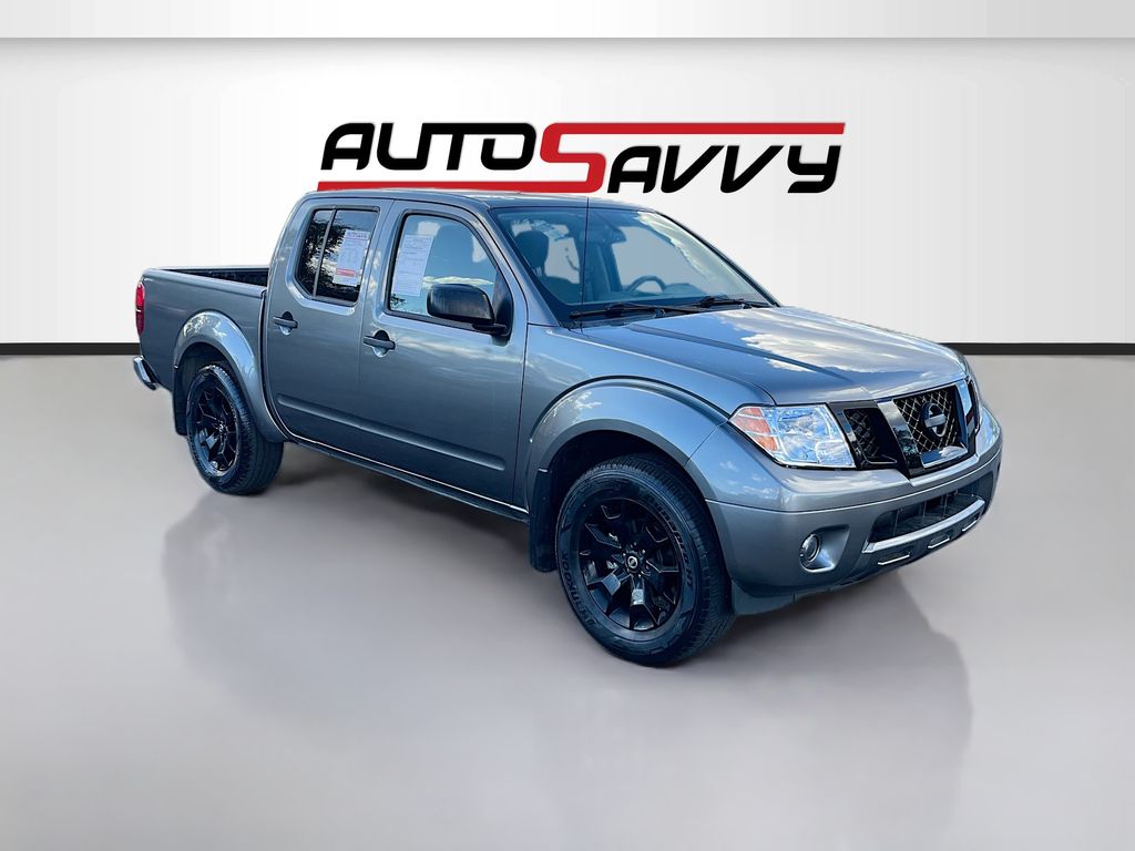 2020 Nissan Frontier SV Crew Cab 4X2 SWB's photo