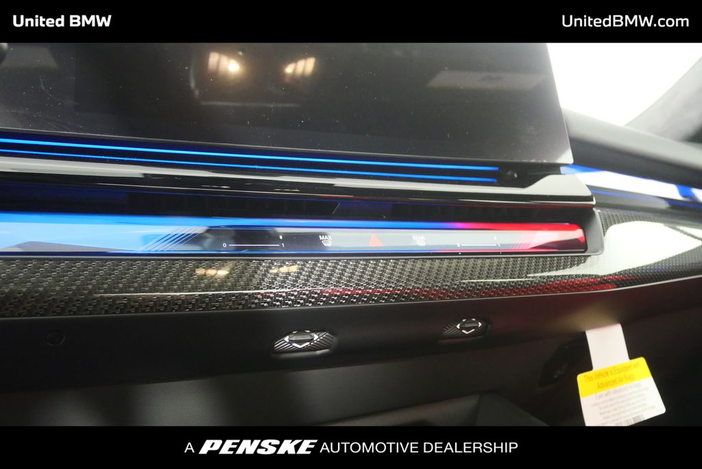 Thumbnail: 2026 BMW M5 - 24