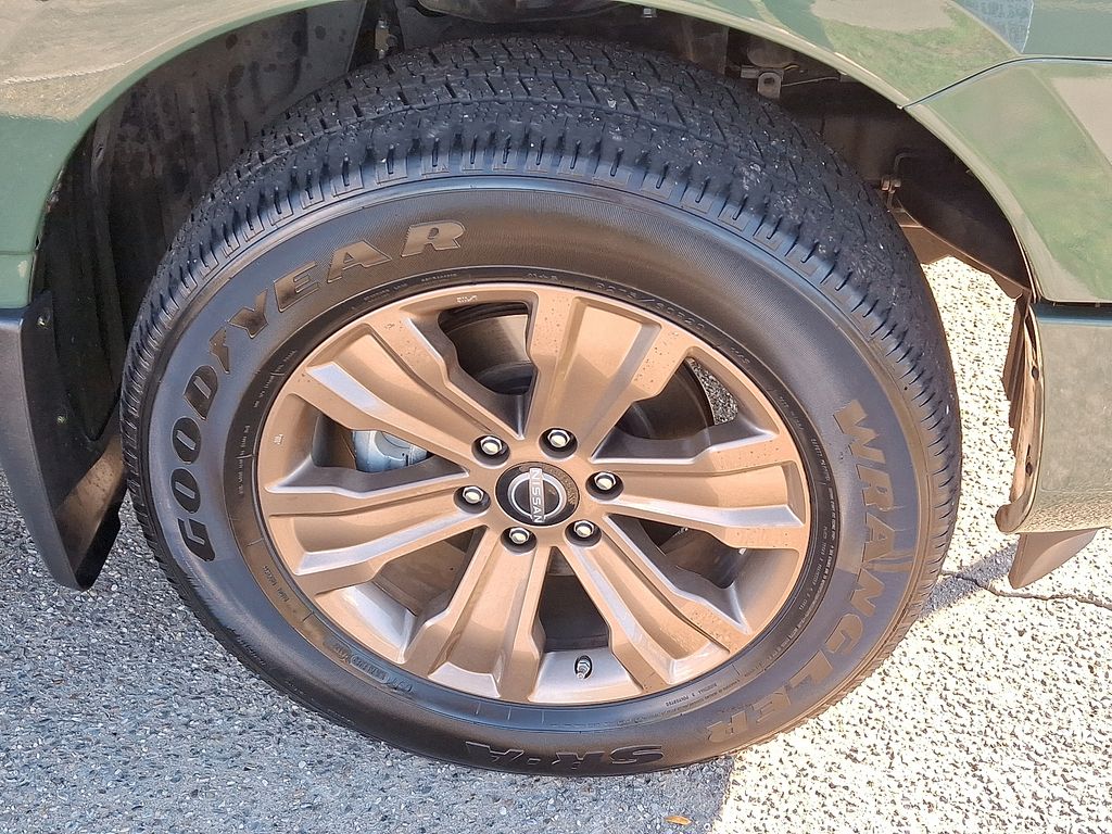 Thumbnail: 2024 Nissan Titan - 8