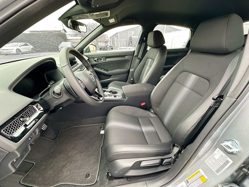 2025 Honda Civic Sport 15
