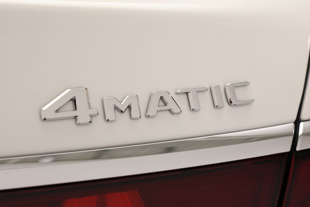 Thumbnail: 2027 Mercedes-Benz E-Class - 10