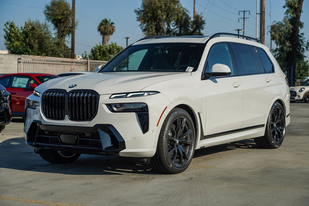 2025 BMW X7 xDrive40i 5