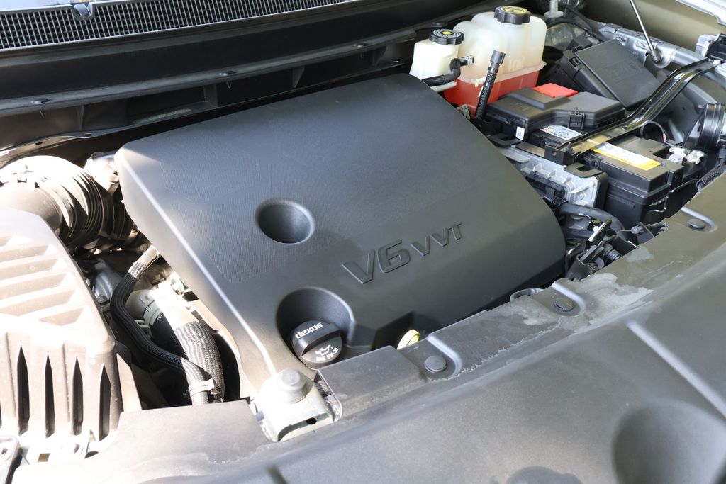 Thumbnail: 2023 Chevrolet Traverse - 15