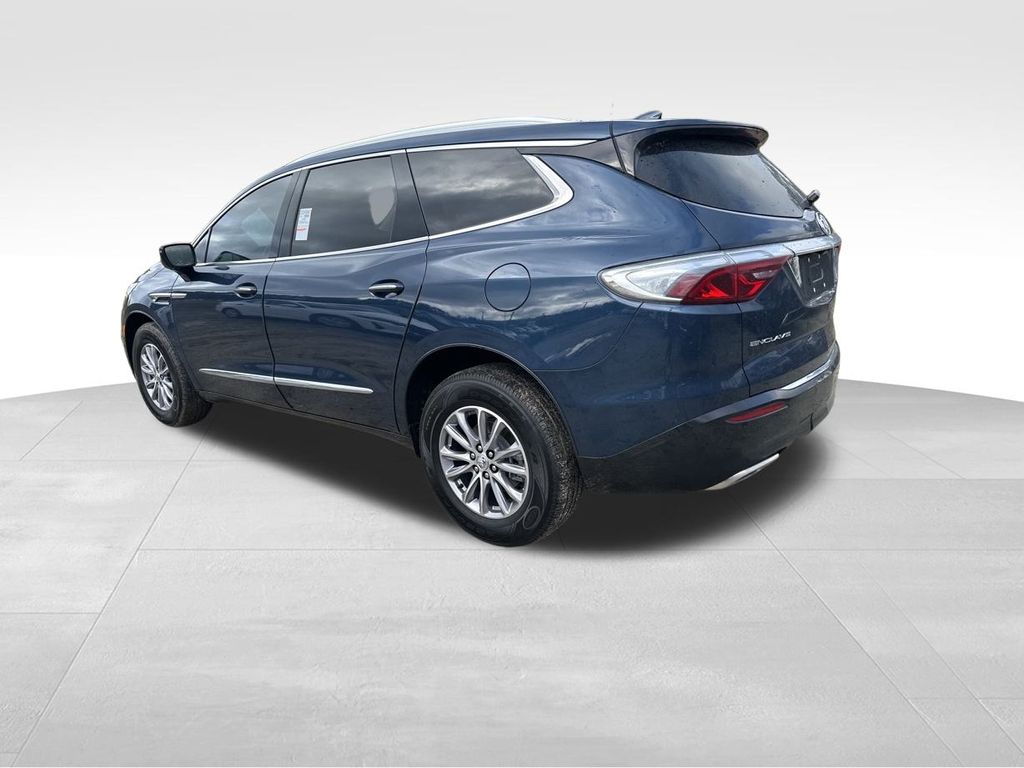 2023 Buick Enclave Essence 7