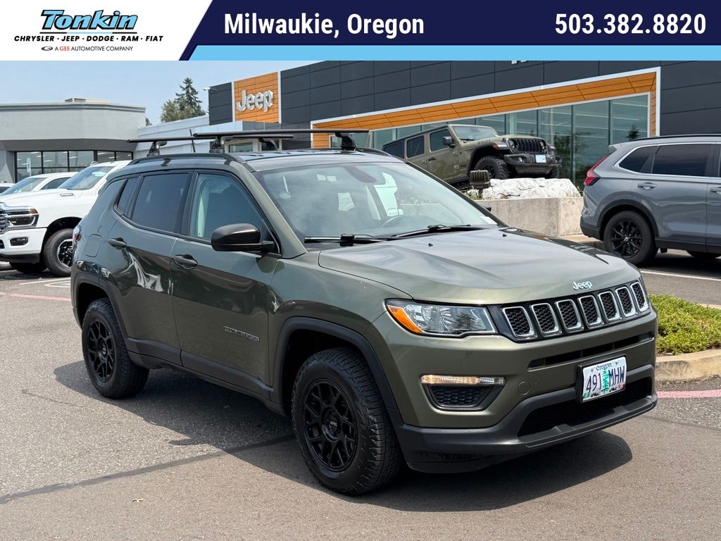 Olive Green Pearlcoat 2018 Jeep Compass SUV / Crossover Four-Wheel Drive 9-Speed Automatic