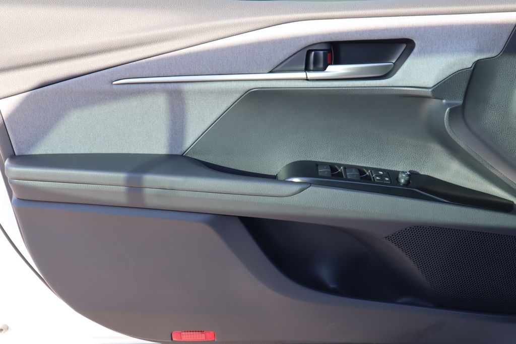 Thumbnail: 2026 Toyota Camry - 22