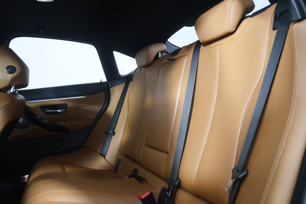 Thumbnail: 2016 BMW 4 Series - 10