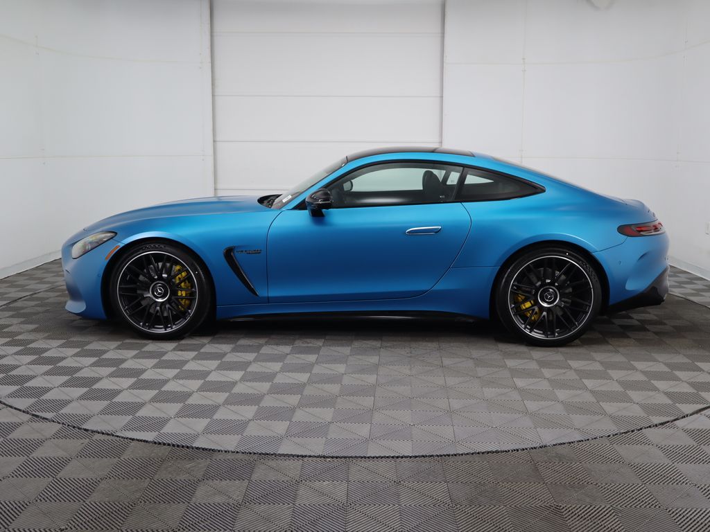 2025 Mercedes-Benz AMG GT C 8