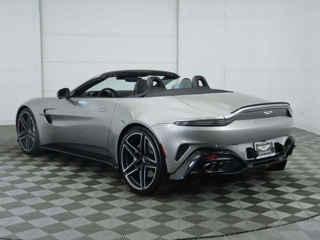 Thumbnail: 2026 Aston Martin Vantage - 7