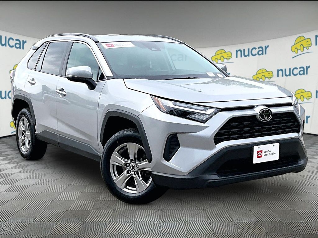 2024 Toyota RAV4 — photo 1