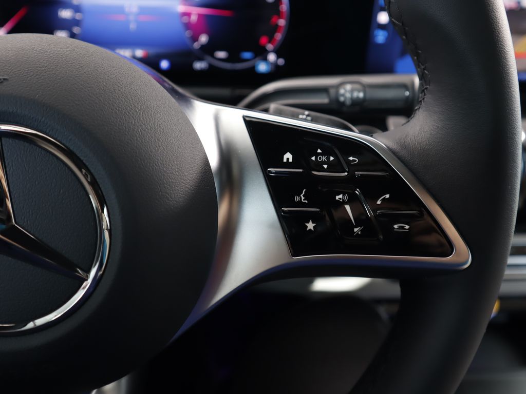 2025 Mercedes-Benz GLA 250 13