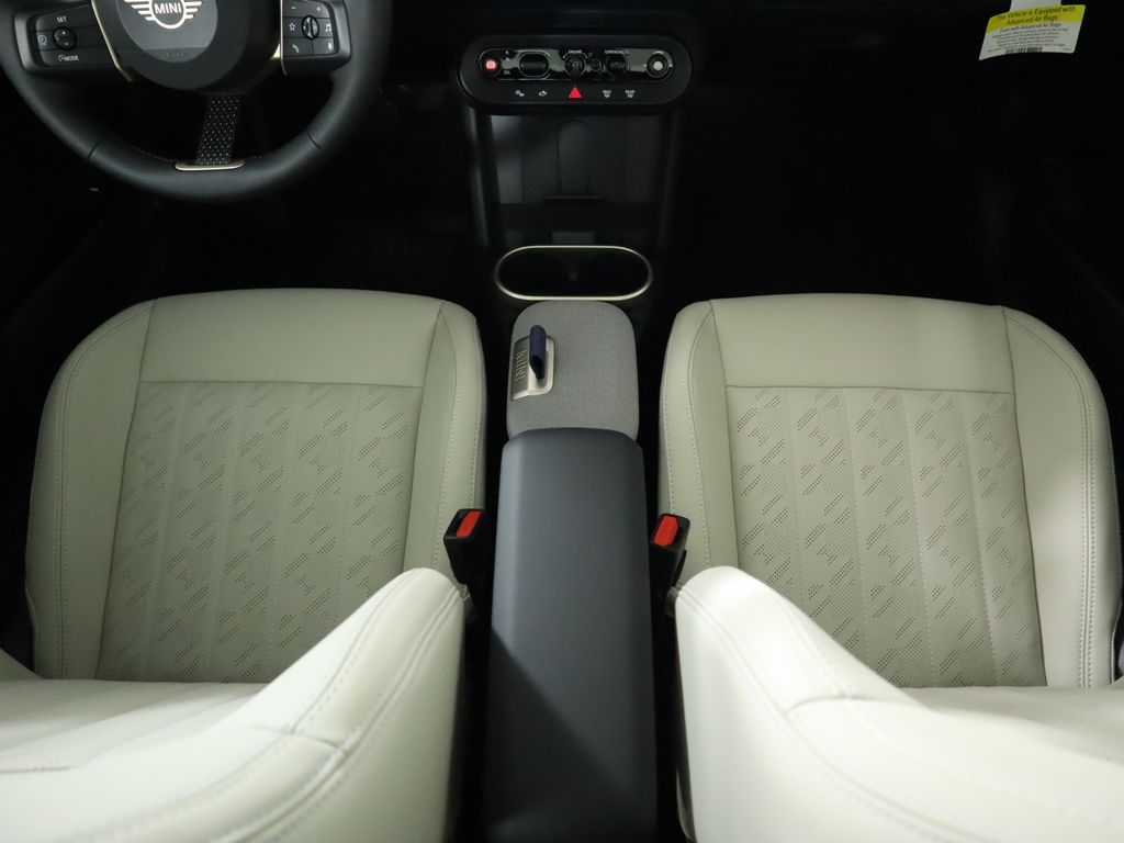 Thumbnail: 2026 MINI Cooper - 17