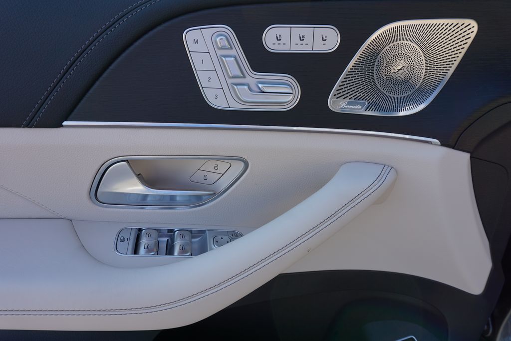 2025 Mercedes-Benz GLE 53 AMG 27