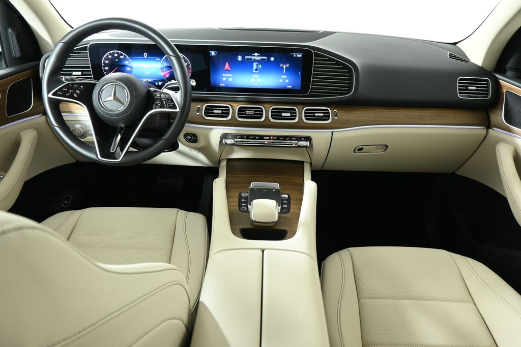 Thumbnail: 2025 Mercedes-Benz GLE - 4