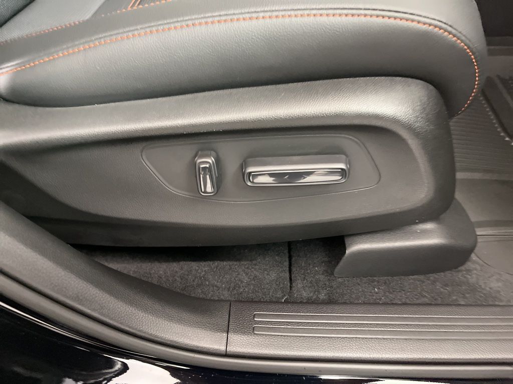2025 Honda CR-V Sport-L 9