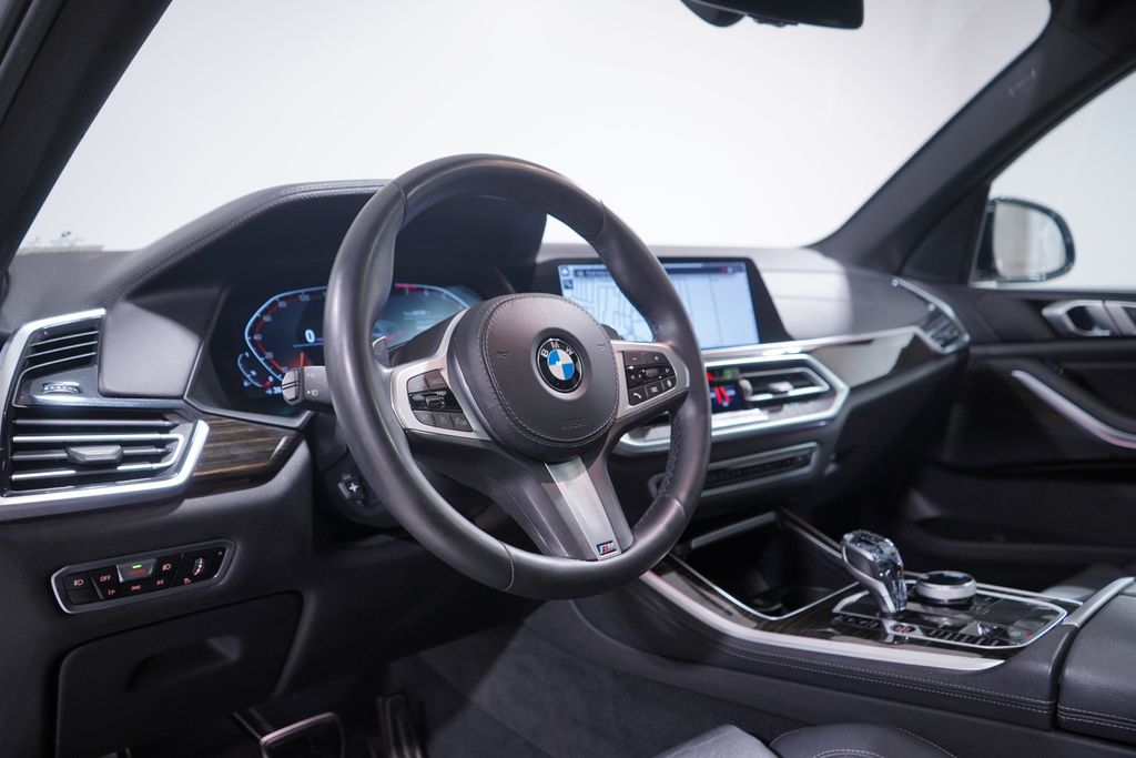 Thumbnail: 2020 BMW X5 - 6