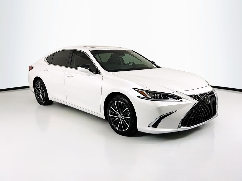 Thumbnail: 2025 Lexus ES - 3