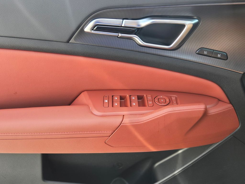 2027 Kia Sportage - $42,130