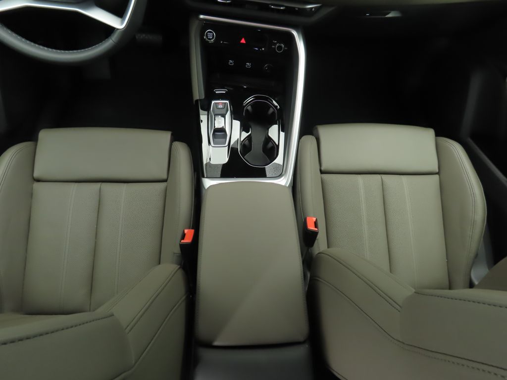 2025 Audi Q5  17