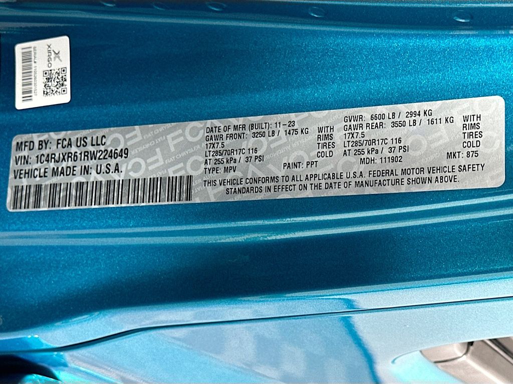 Thumbnail: 2024 Jeep Wrangler - 32