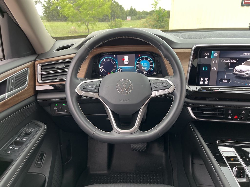 2024 Volkswagen Atlas SE 17