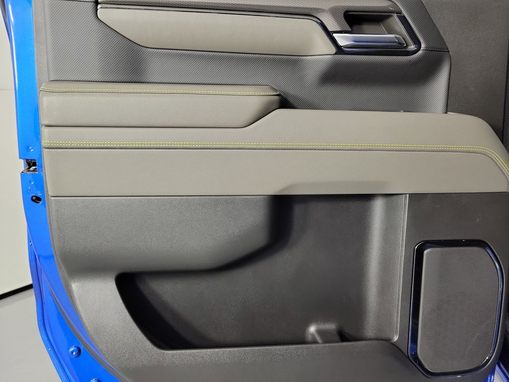 2024 Chevrolet Silverado 1500 ZR2 - 10
