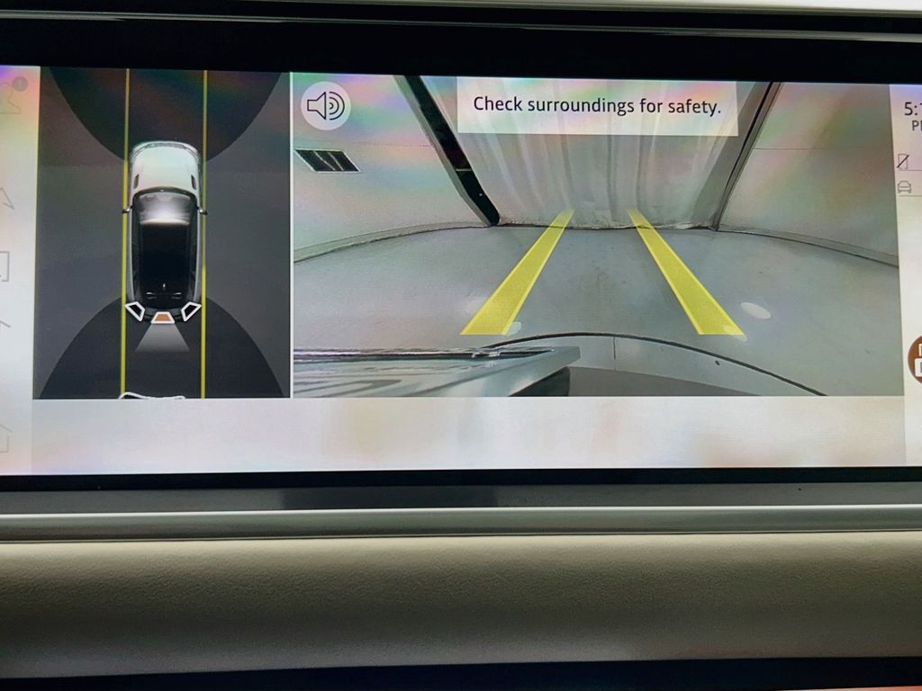 Thumbnail: 2023 Land Rover Range Rover Velar - 15