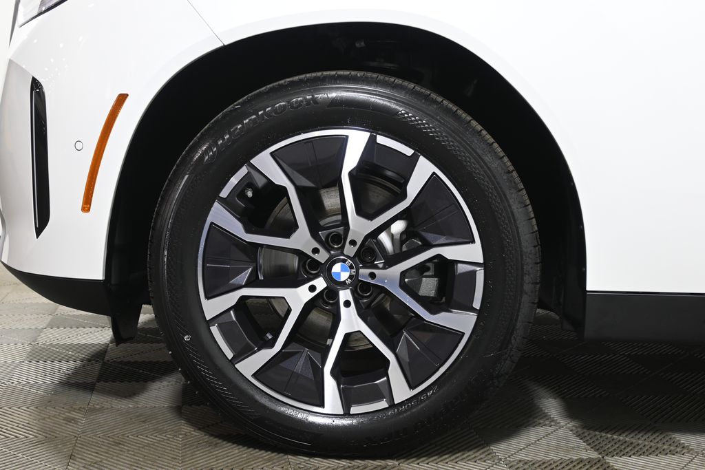 Thumbnail: 2026 BMW X3 - 12