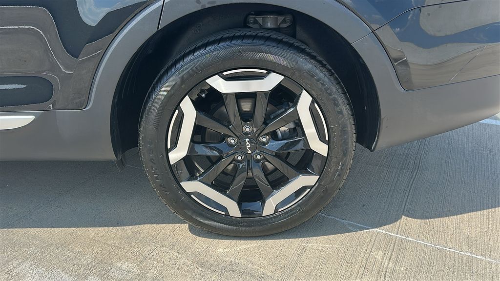 2025 Kia Telluride S Black at Baytown Hyundai
