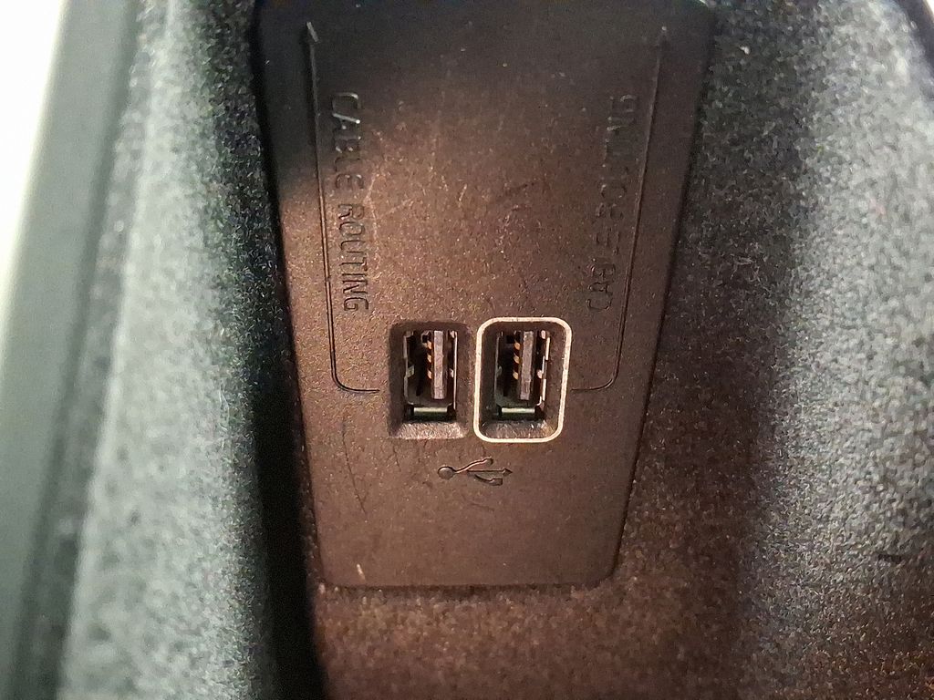 Thumbnail: 2018 Volvo XC60 - 26