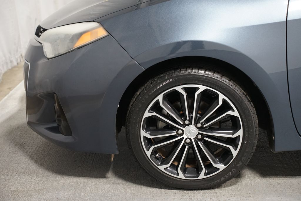 Thumbnail: 2016 Toyota Corolla - 5