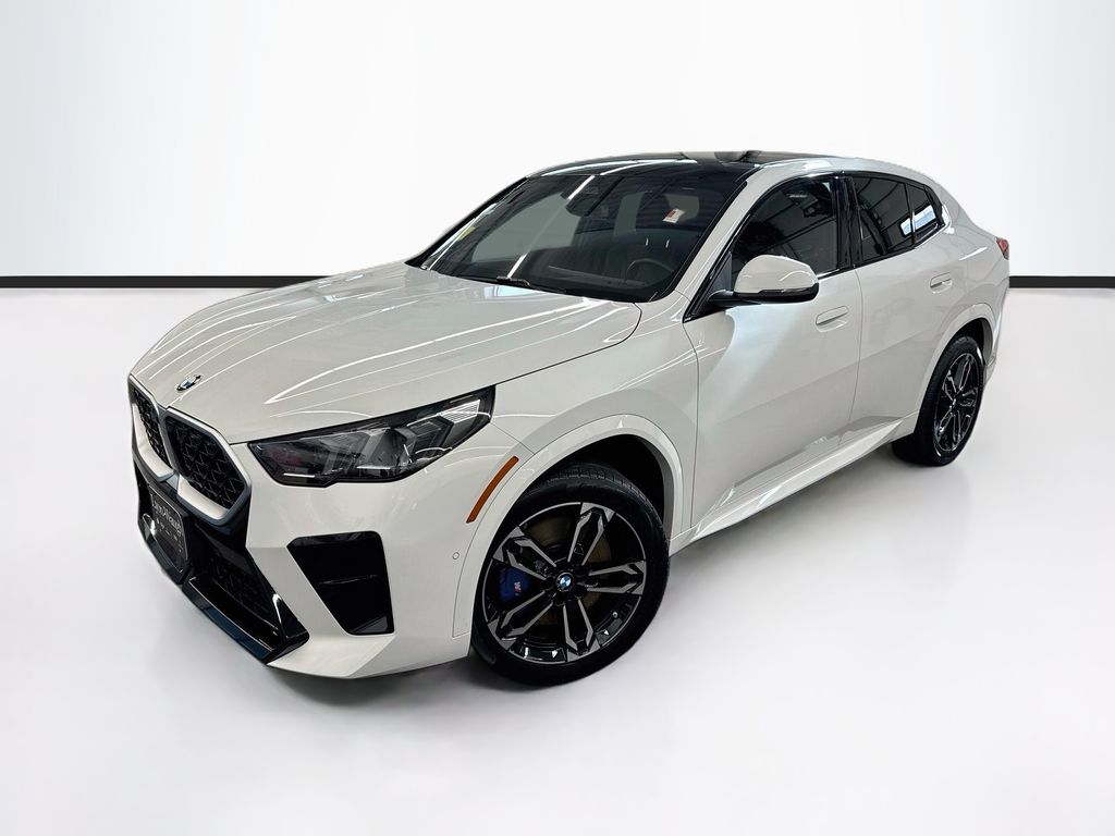2025 BMW X2 Blanco (Alpine White) SUV/Crossover Tracción en las cuatro ruedas 7 velocidades Automática
