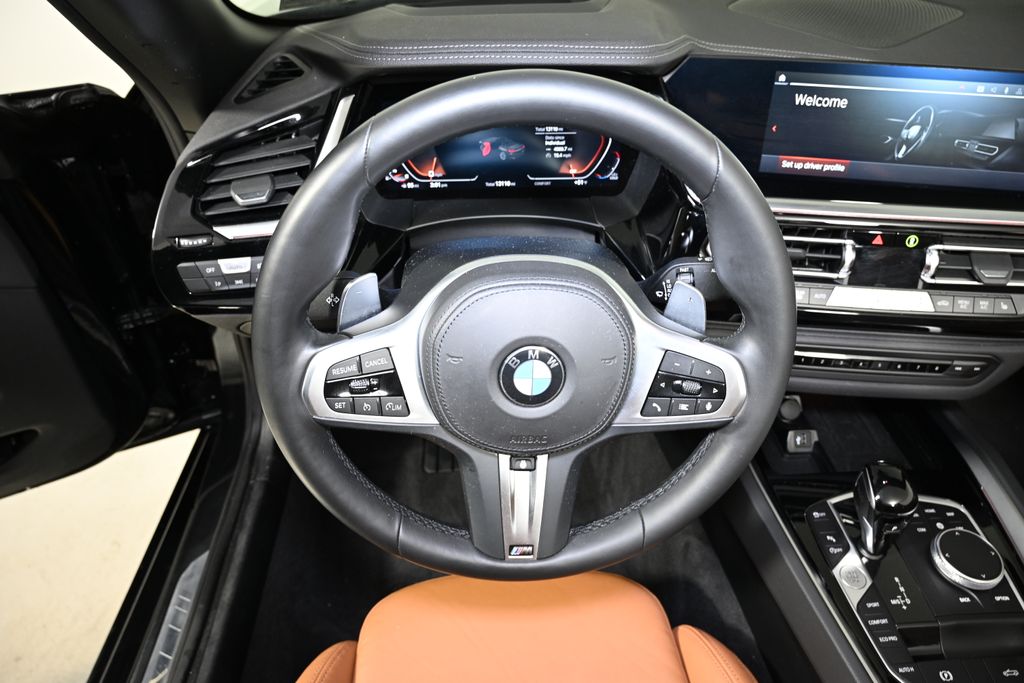 Thumbnail: 2024 BMW Z4 - 25