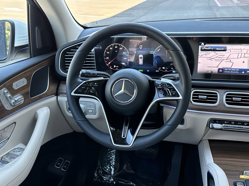 2025 Mercedes-Benz GLE GLE 450e 27