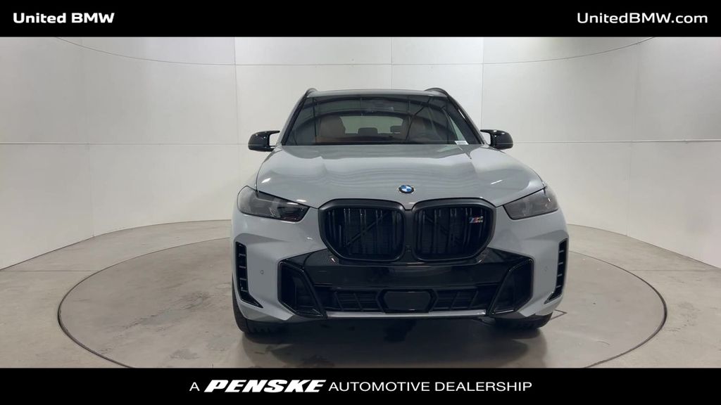 2025 BMW X5 M60i 3