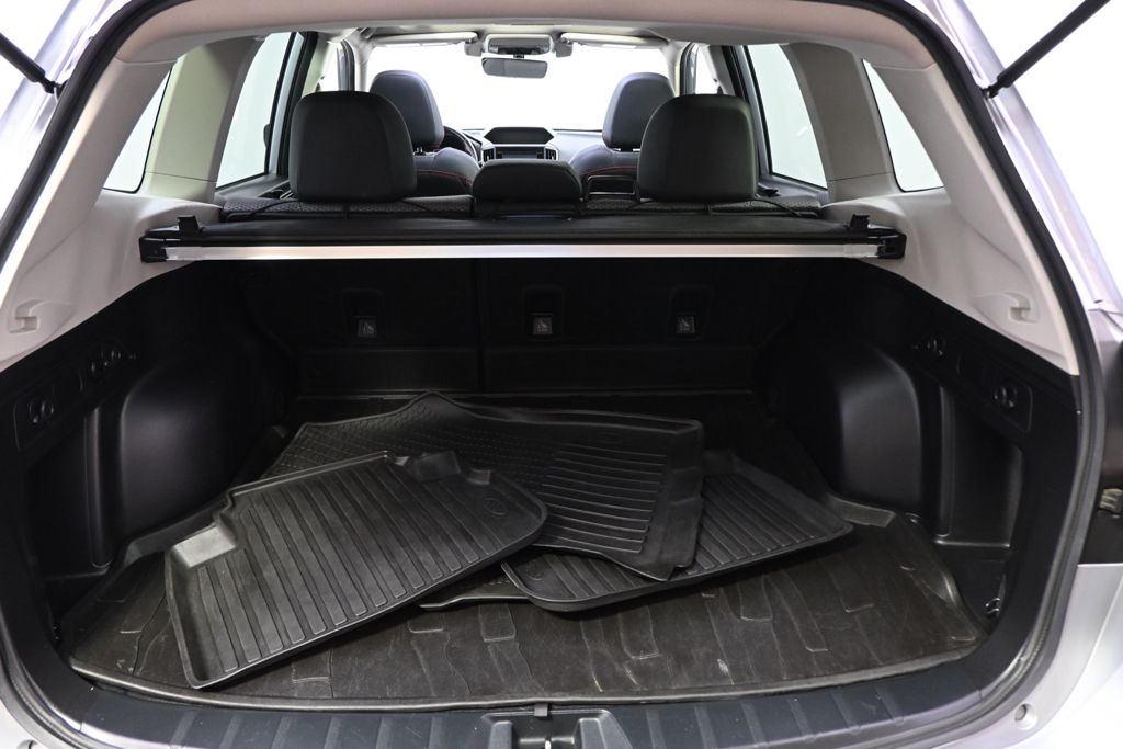 Used 2020 Silver Subaru Sport image 16