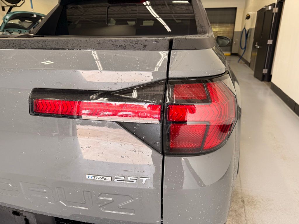 Thumbnail: 2023 Hyundai Santa Cruz - 5