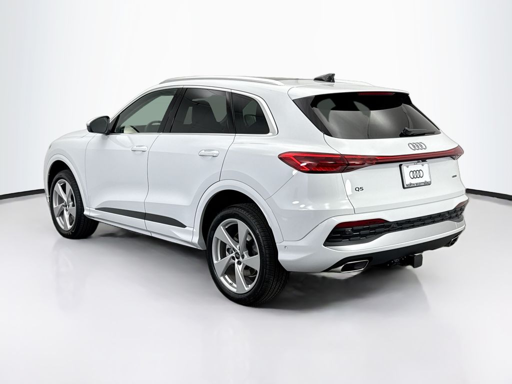 Thumbnail: 2025 Audi Q5 - 7