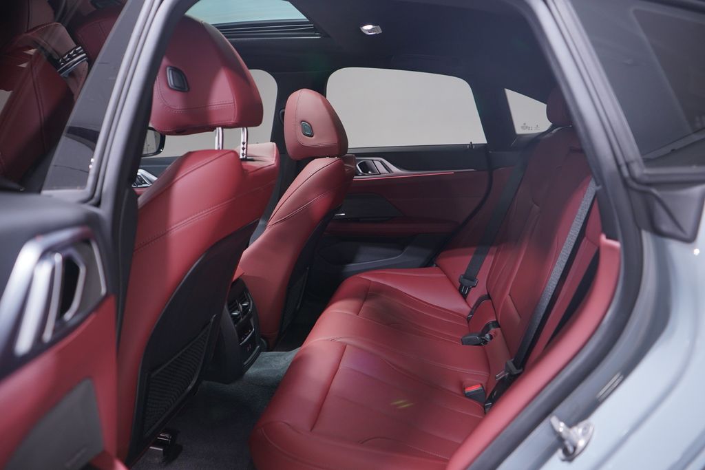 Thumbnail: 2023 BMW 4 Series - 9