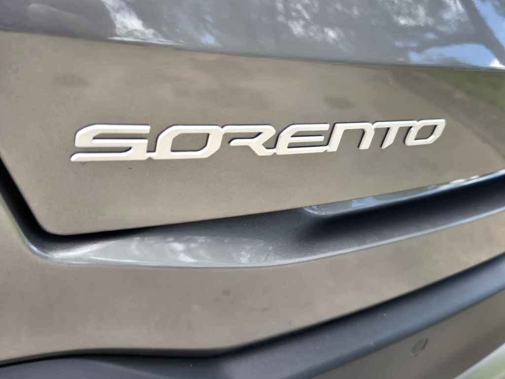 2026 Kia Sorento - $39,620
