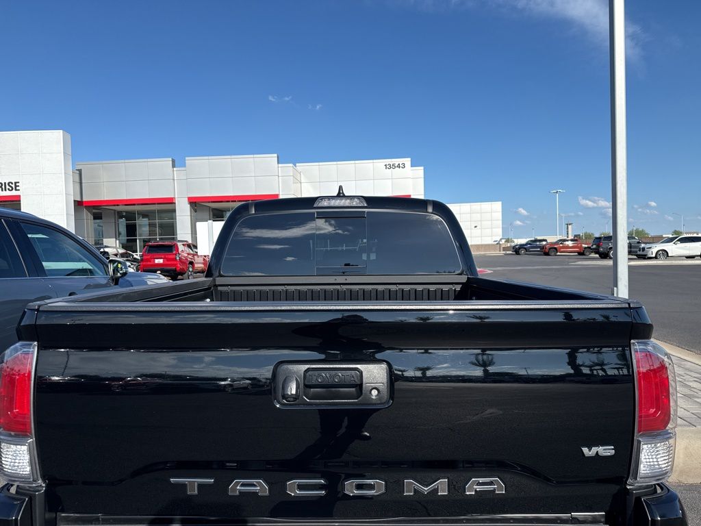 Thumbnail: 2023 Toyota Tacoma - 6