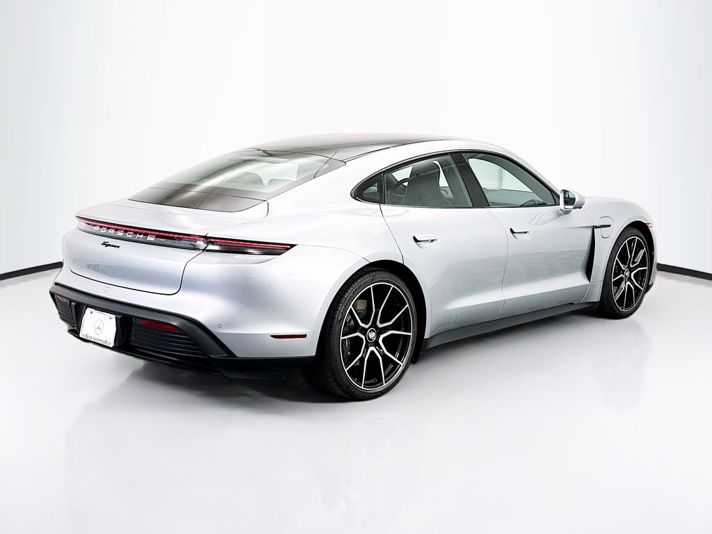 Thumbnail: 2024 Porsche Taycan - 5