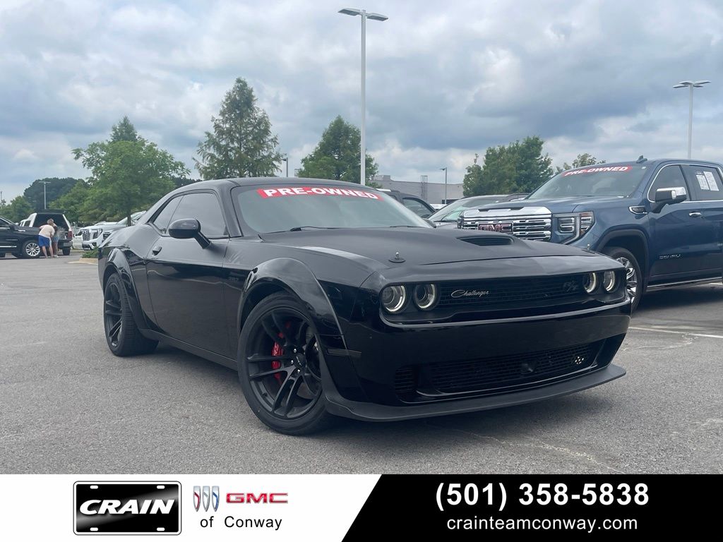 Pitch Black Clearcoat 2022 Dodge Challenger Coupe Rear-Wheel Drive 8-Speed Automatic