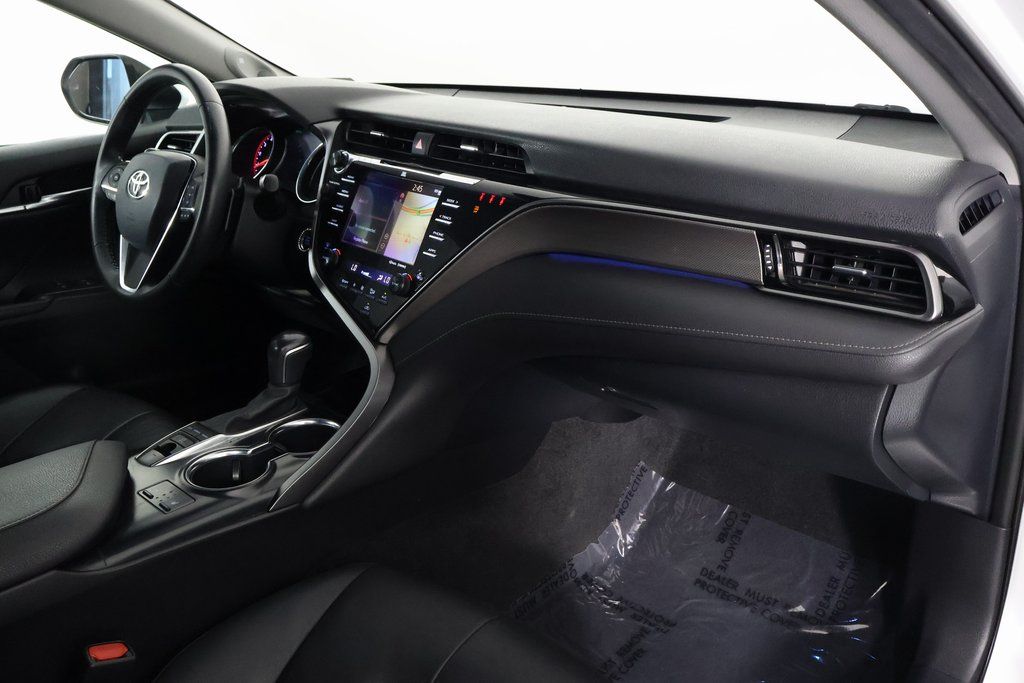 Thumbnail: 2020 Toyota Camry - 9
